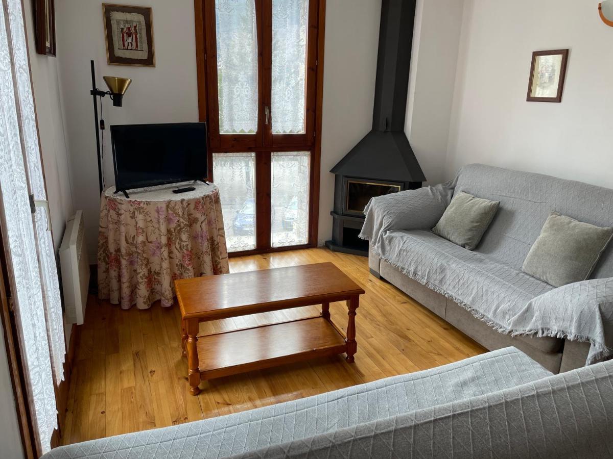 Apartaments Pirinenc Esterri d'Àneu Exterior foto